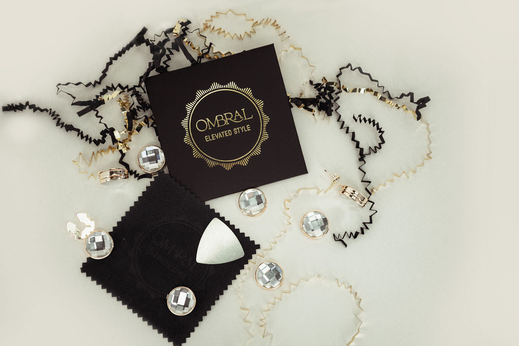 Ombral in style Embellish and color crystal white with polishing cloth and handy tool with packing decor 